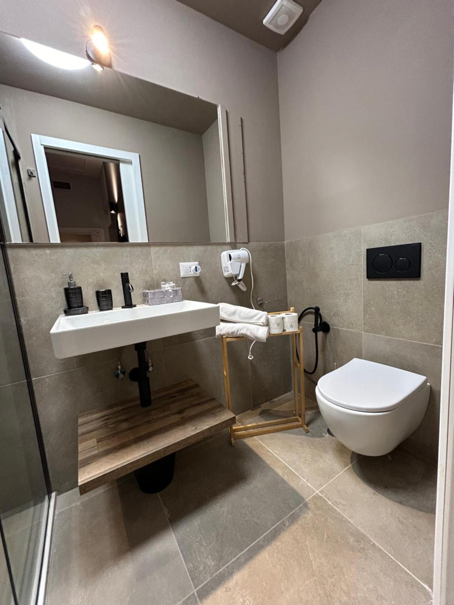 Sopi Vatican Suite Apartment Rome Bagian luar foto